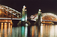 Мост. Ночь.
